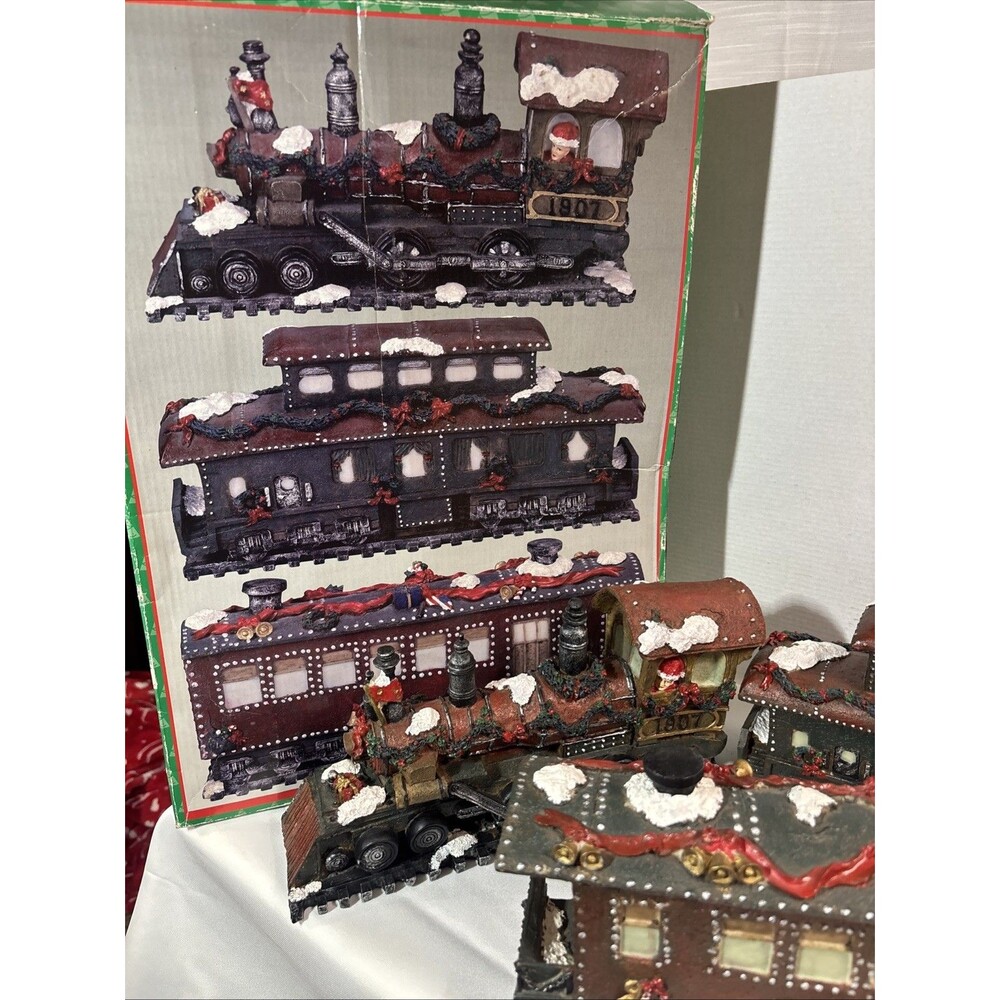 International Silver Co 3-Piece Holiday Train Set 1907 Resin Christmas Decor11”L
